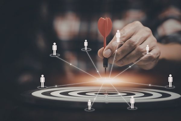 Imagem ilustrativa sobre estratégias de segmentação no Meta Ads